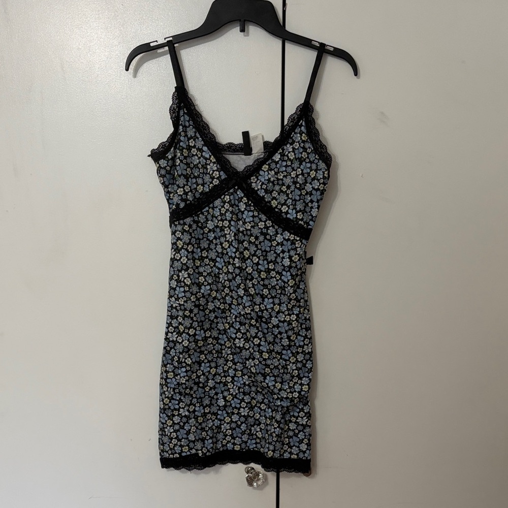 H&M Black and Blue Floral Mini Dress